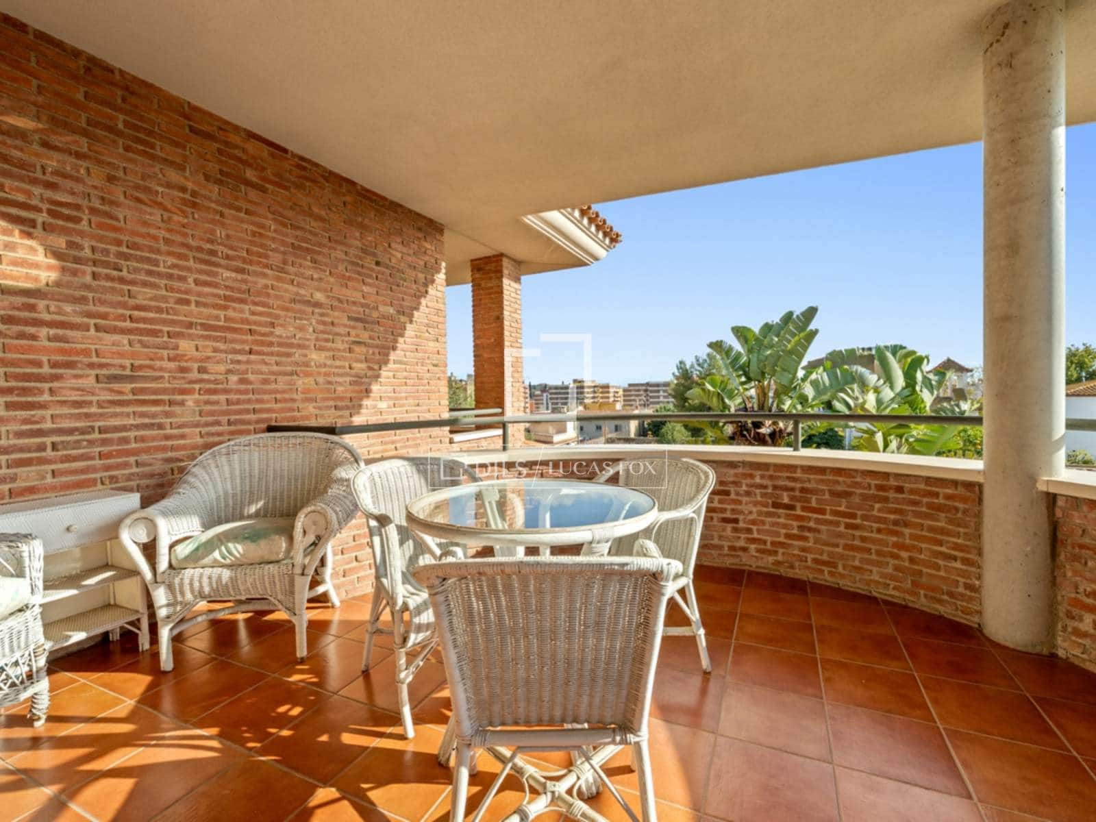 5 sypialnia Willa na sprzedaż w Miasto Tarragona z basenem garażem - 1 148 000 € (Ref: 9782229)