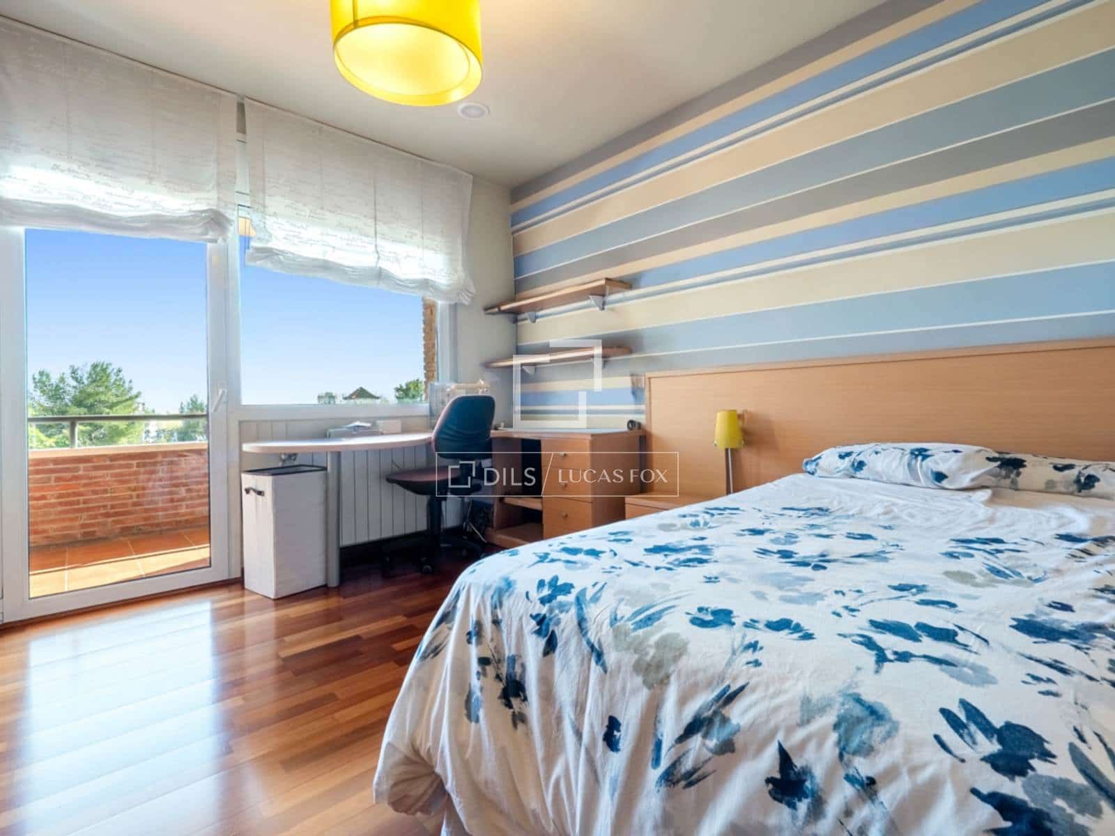 5 sypialnia Willa na sprzedaż w Miasto Tarragona z basenem garażem - 1 148 000 € (Ref: 9782229)