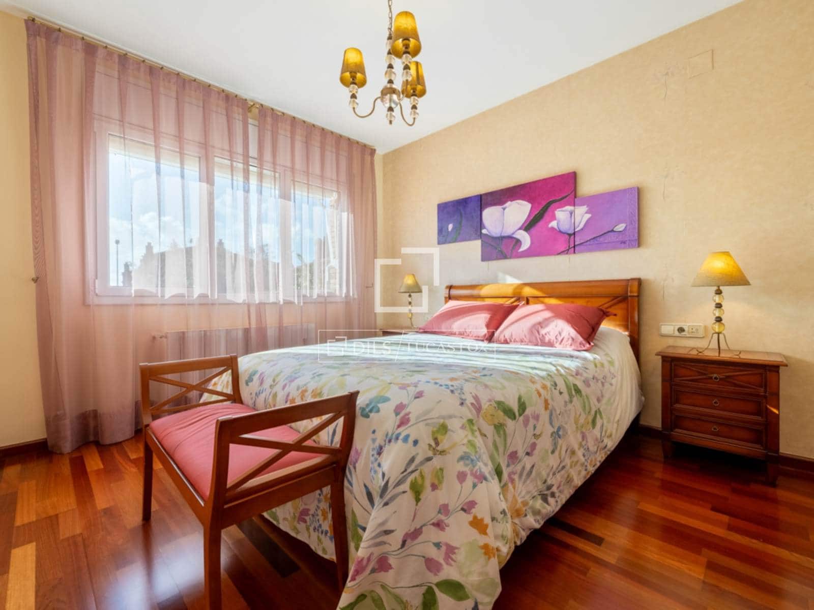 5 sypialnia Willa na sprzedaż w Miasto Tarragona z basenem garażem - 1 148 000 € (Ref: 9782229)