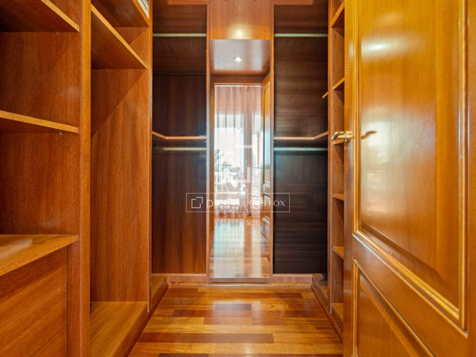 5 sypialnia Willa na sprzedaż w Miasto Tarragona z basenem garażem - 1 148 000 € (Ref: 9782229)