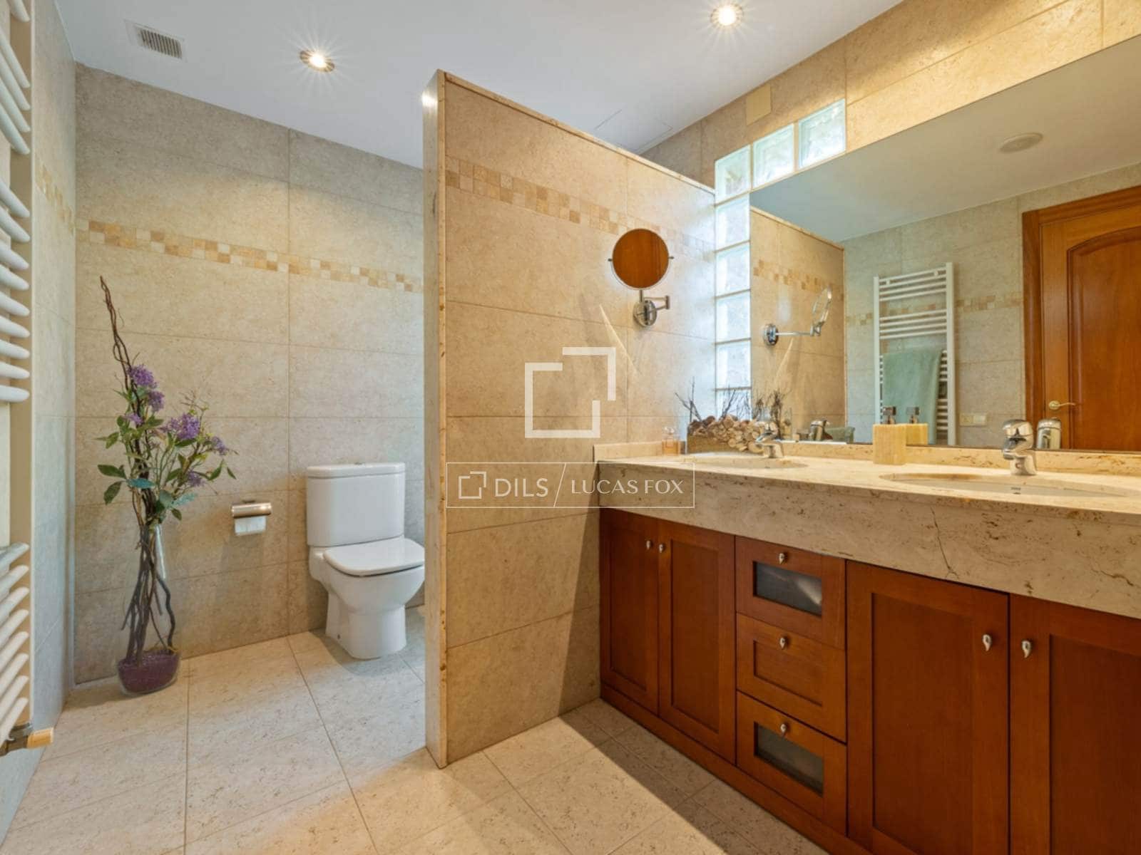 5 sypialnia Willa na sprzedaż w Miasto Tarragona z basenem garażem - 1 148 000 € (Ref: 9782229)