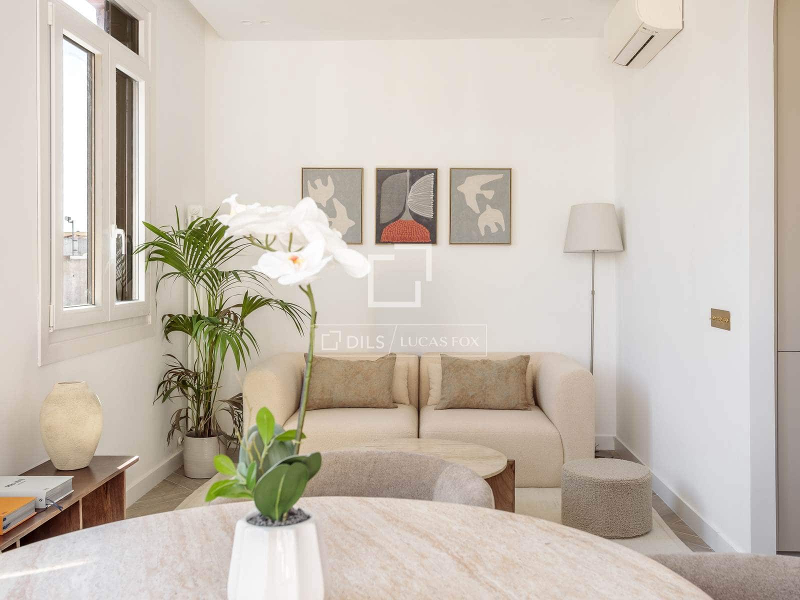 2 soveværelse Lejlighed til salg i Madrid by - € 1.350.000 (Ref: 9782406)