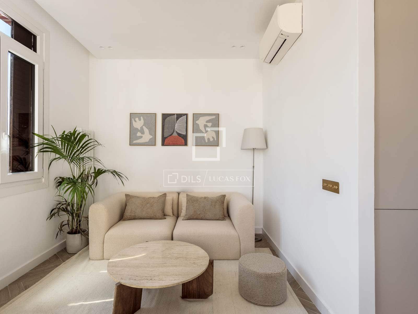 2 soveværelse Lejlighed til salg i Madrid by - € 1.350.000 (Ref: 9782406)