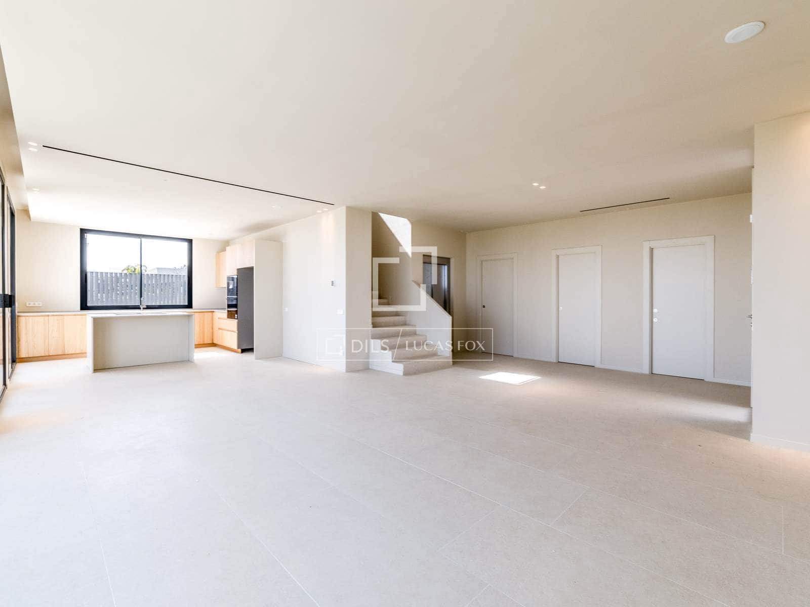 5 chambre Villa/Maison à vendre à Sitges avec piscine garage - 2 600 000 € (Ref: 9782408)