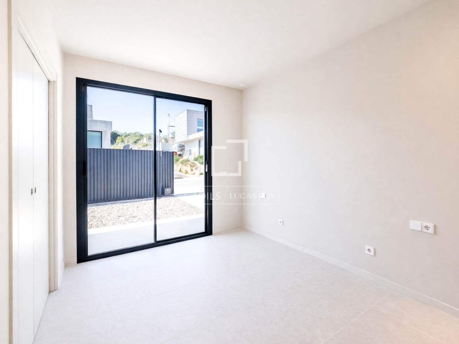 5 chambre Villa/Maison à vendre à Sitges avec piscine garage - 2 600 000 € (Ref: 9782408)