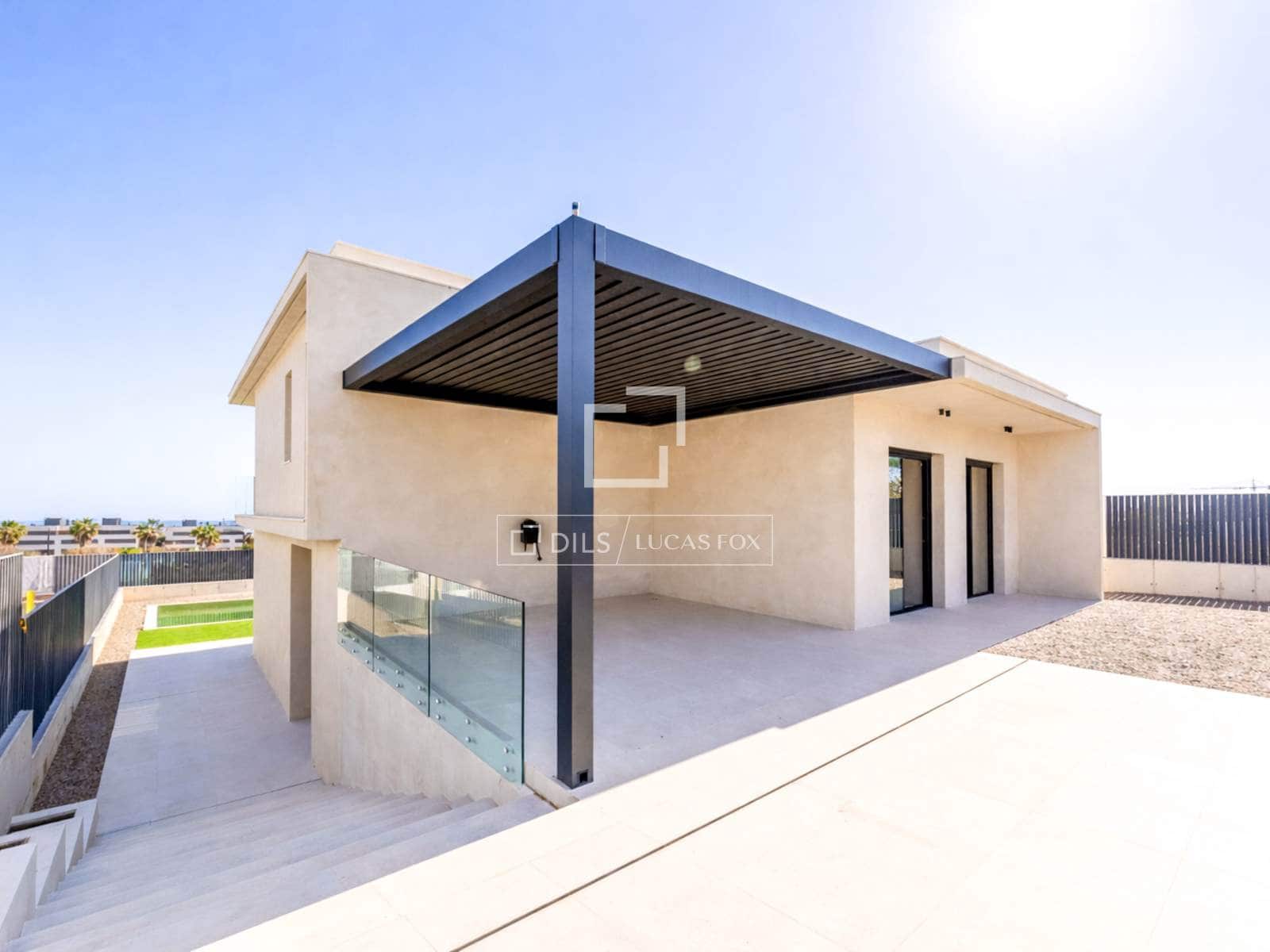 5 chambre Villa/Maison à vendre à Sitges avec piscine garage - 2 600 000 € (Ref: 9782408)