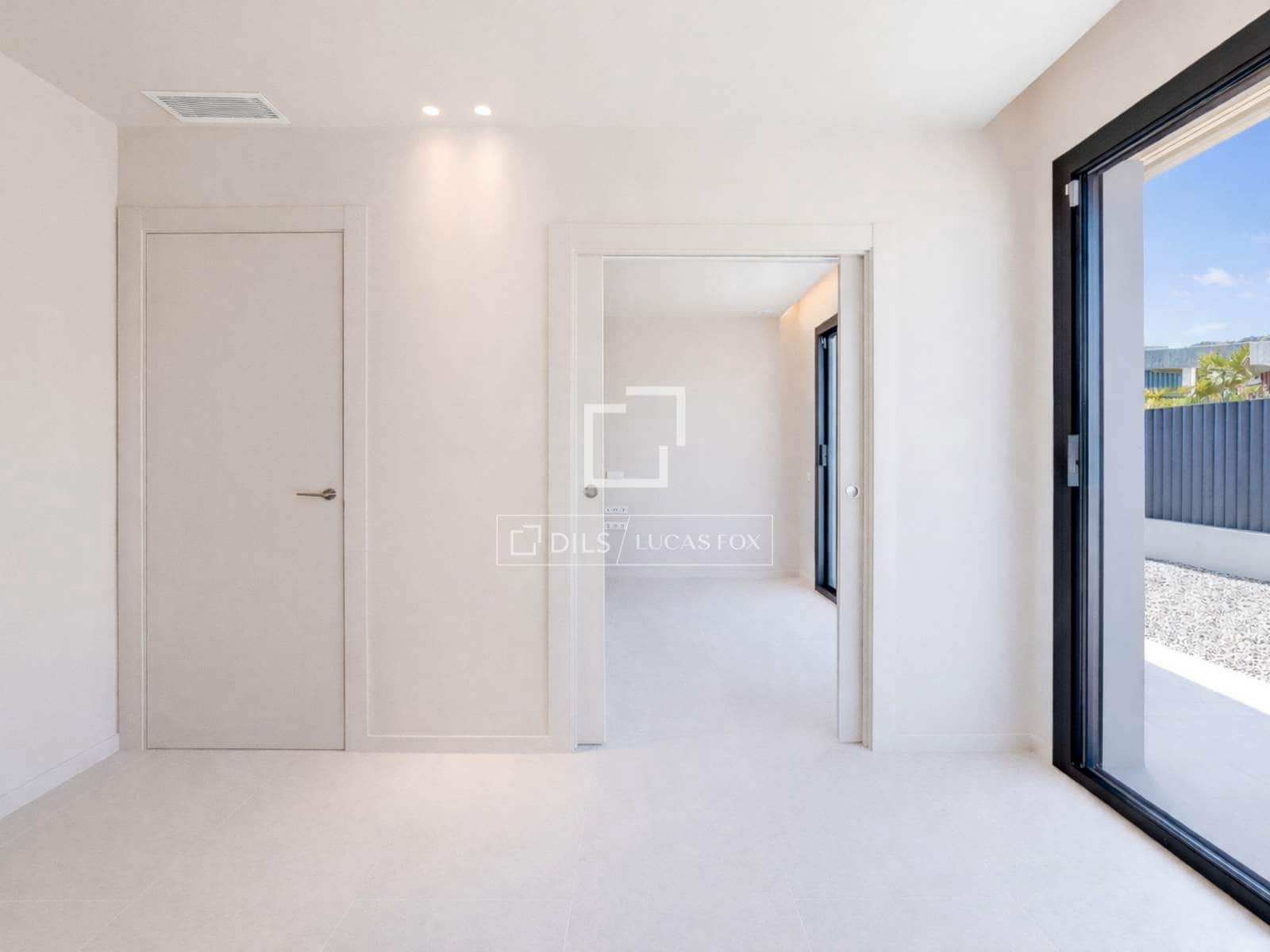 5 chambre Villa/Maison à vendre à Sitges avec piscine garage - 2 600 000 € (Ref: 9782408)