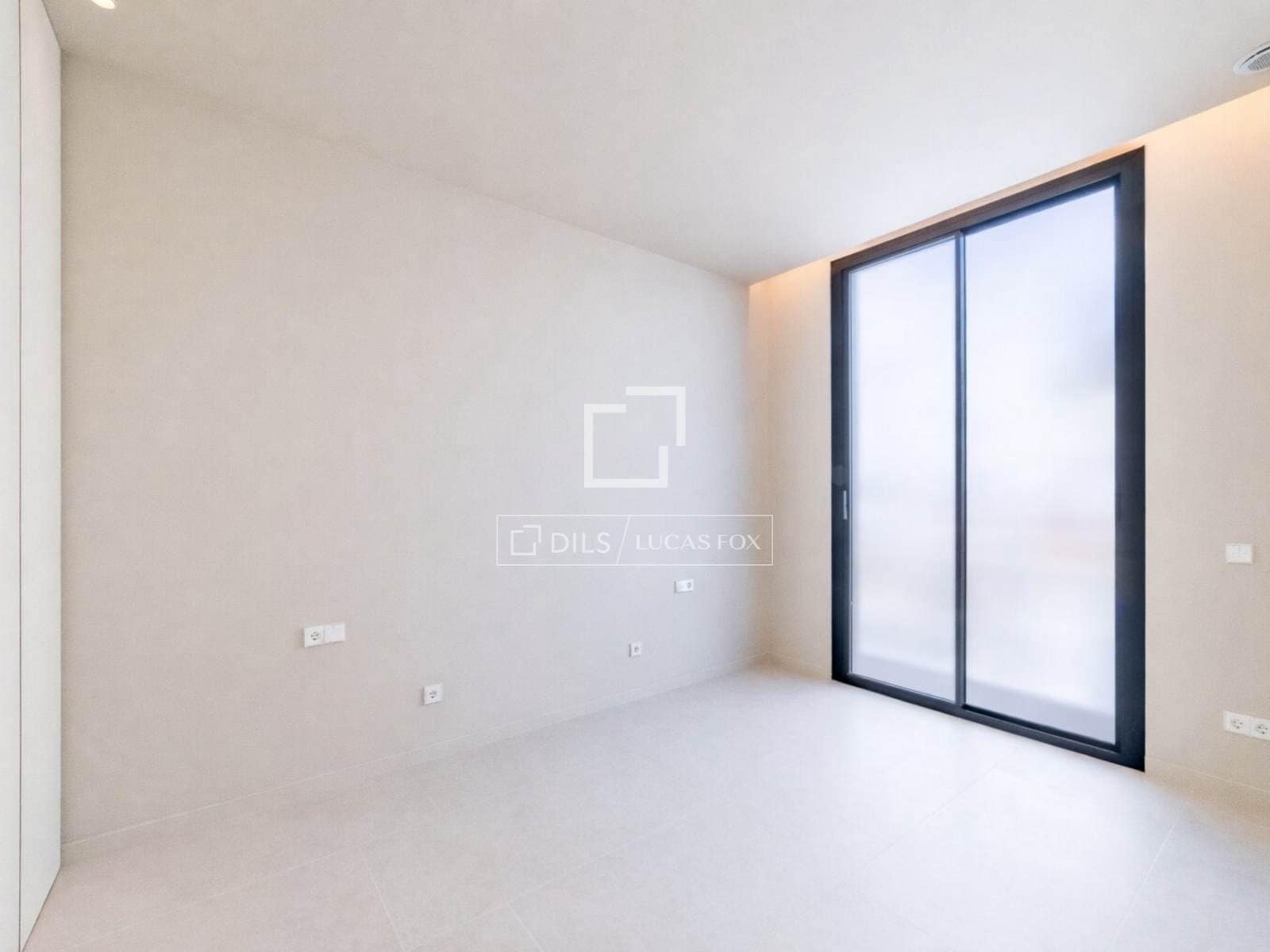 5 chambre Villa/Maison à vendre à Sitges avec piscine garage - 2 600 000 € (Ref: 9782408)