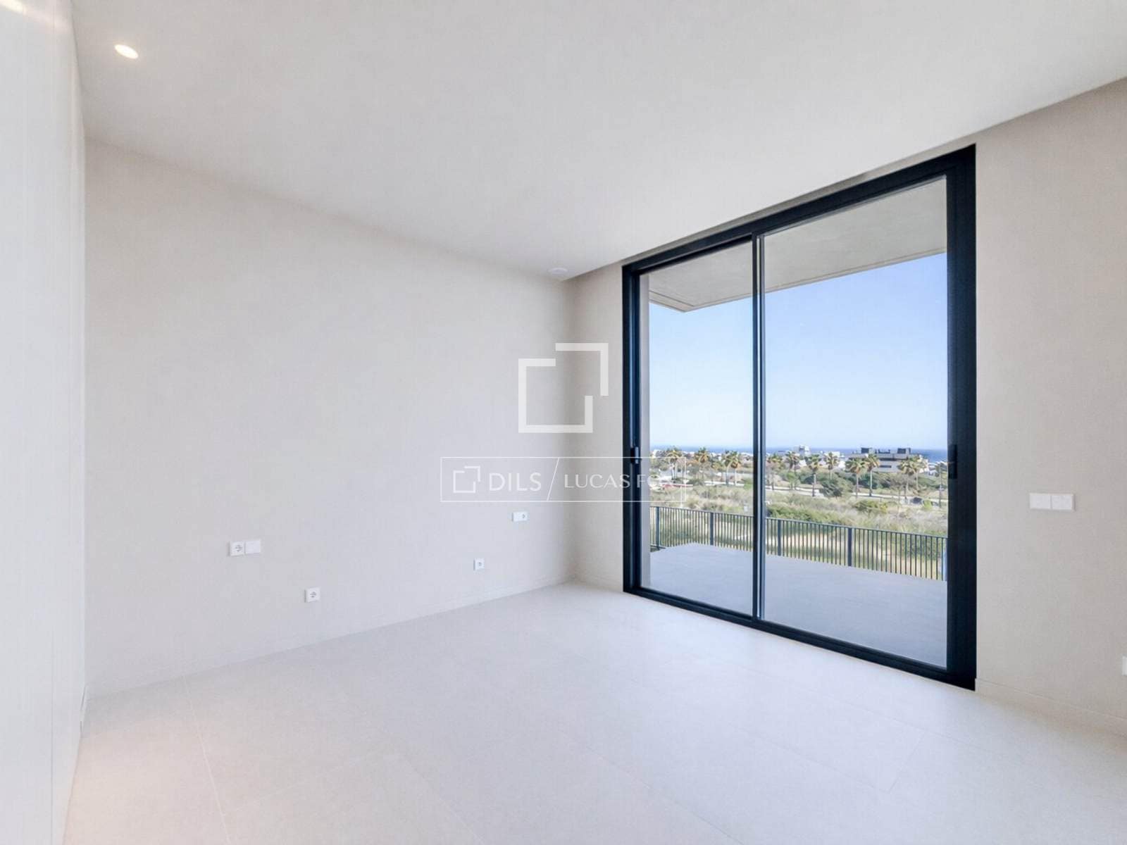 5 chambre Villa/Maison à vendre à Sitges avec piscine garage - 2 600 000 € (Ref: 9782408)