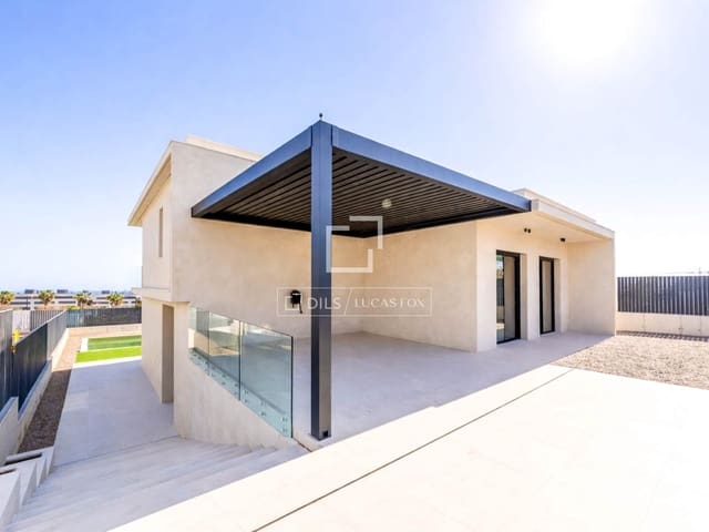 5 chambre Villa/Maison à vendre à Sitges avec piscine garage - 2 600 000 € (Ref: 9782408)