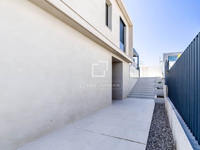 5 chambre Villa/Maison à vendre à Sitges avec piscine garage - 2 600 000 € (Ref: 9782408)