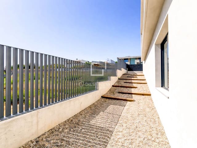 5 chambre Villa/Maison à vendre à Sitges avec piscine garage - 2 600 000 € (Ref: 9782408)