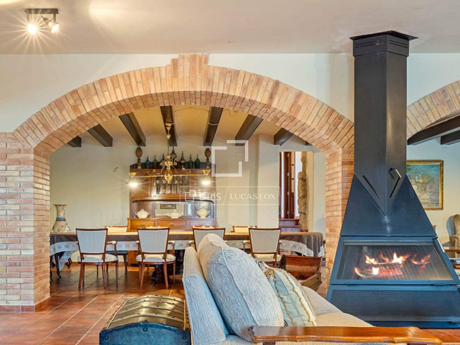 7 chambre Villa/Maison à vendre à El Catllar avec piscine garage - 750 000 € (Ref: 9782409)