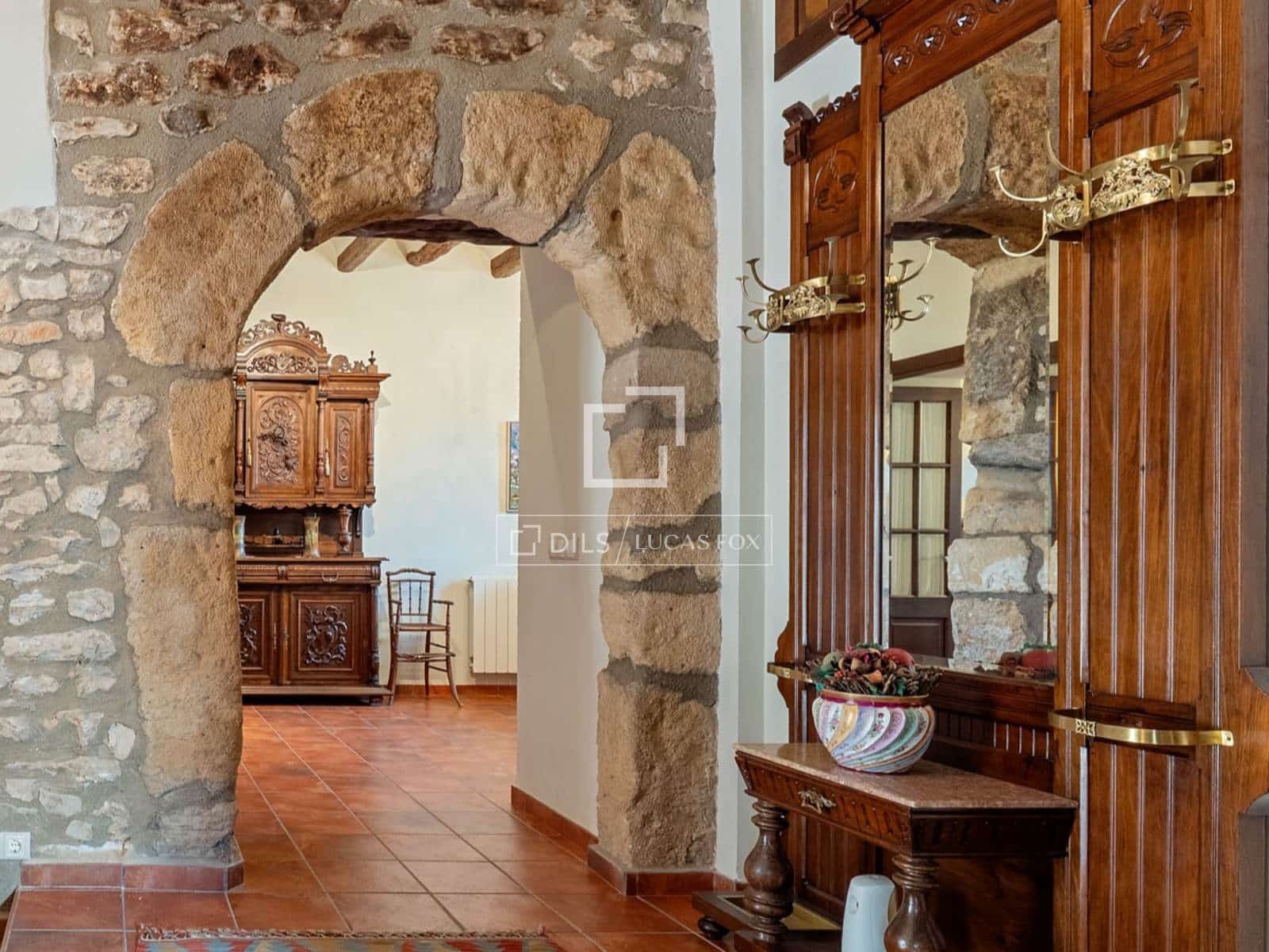 7 chambre Villa/Maison à vendre à El Catllar avec piscine garage - 750 000 € (Ref: 9782409)