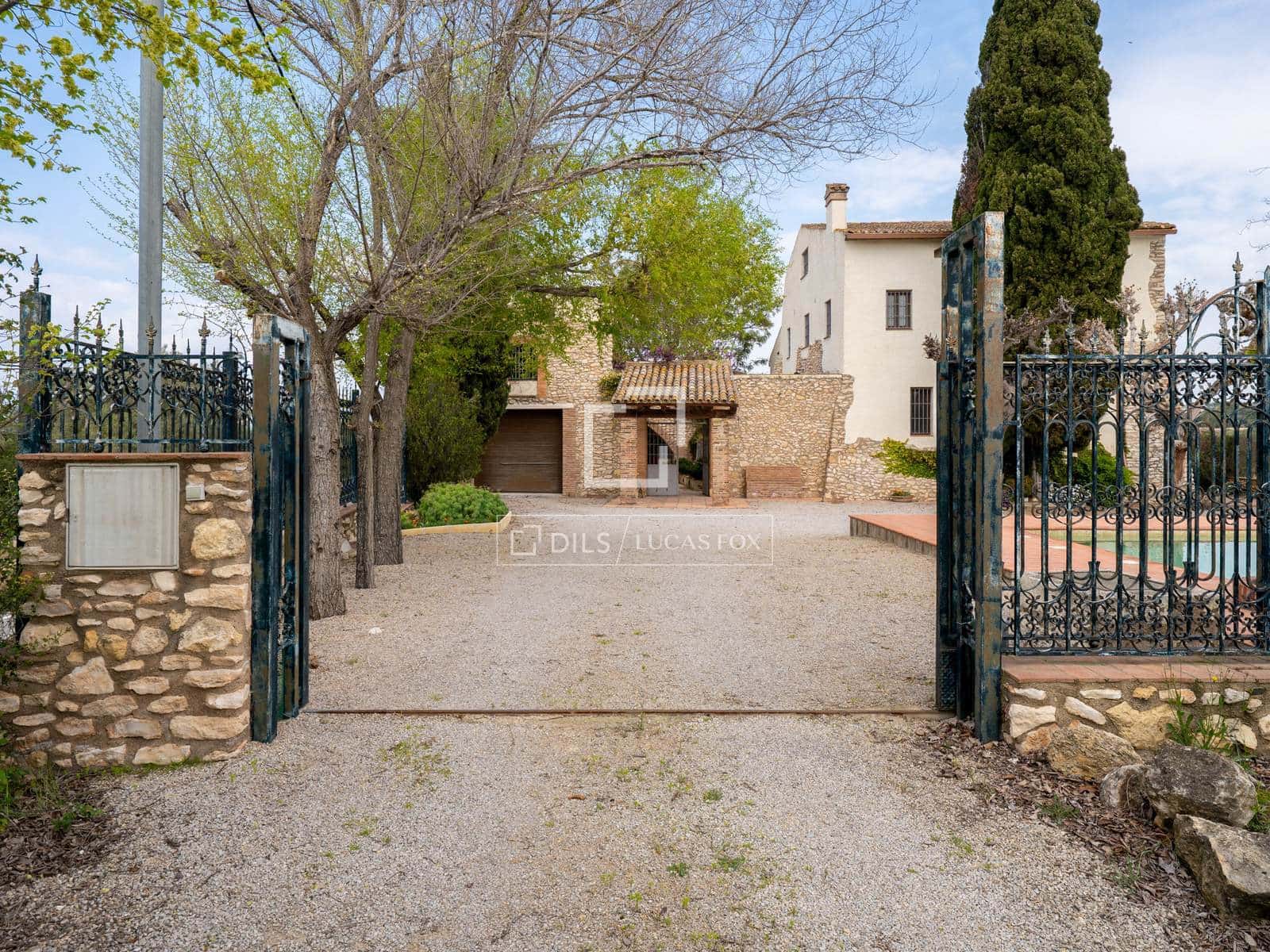 7 chambre Villa/Maison à vendre à El Catllar avec piscine garage - 750 000 € (Ref: 9782409)