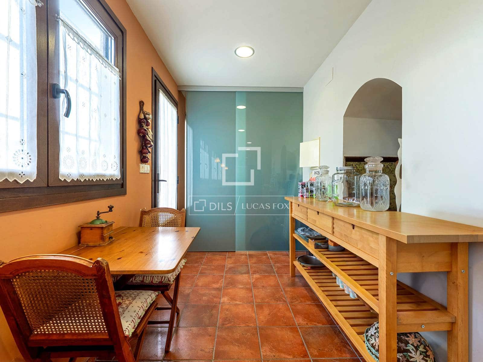 7 chambre Villa/Maison à vendre à El Catllar avec piscine garage - 750 000 € (Ref: 9782409)