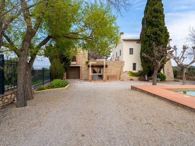 7 chambre Villa/Maison à vendre à El Catllar avec piscine garage - 750 000 € (Ref: 9782409)