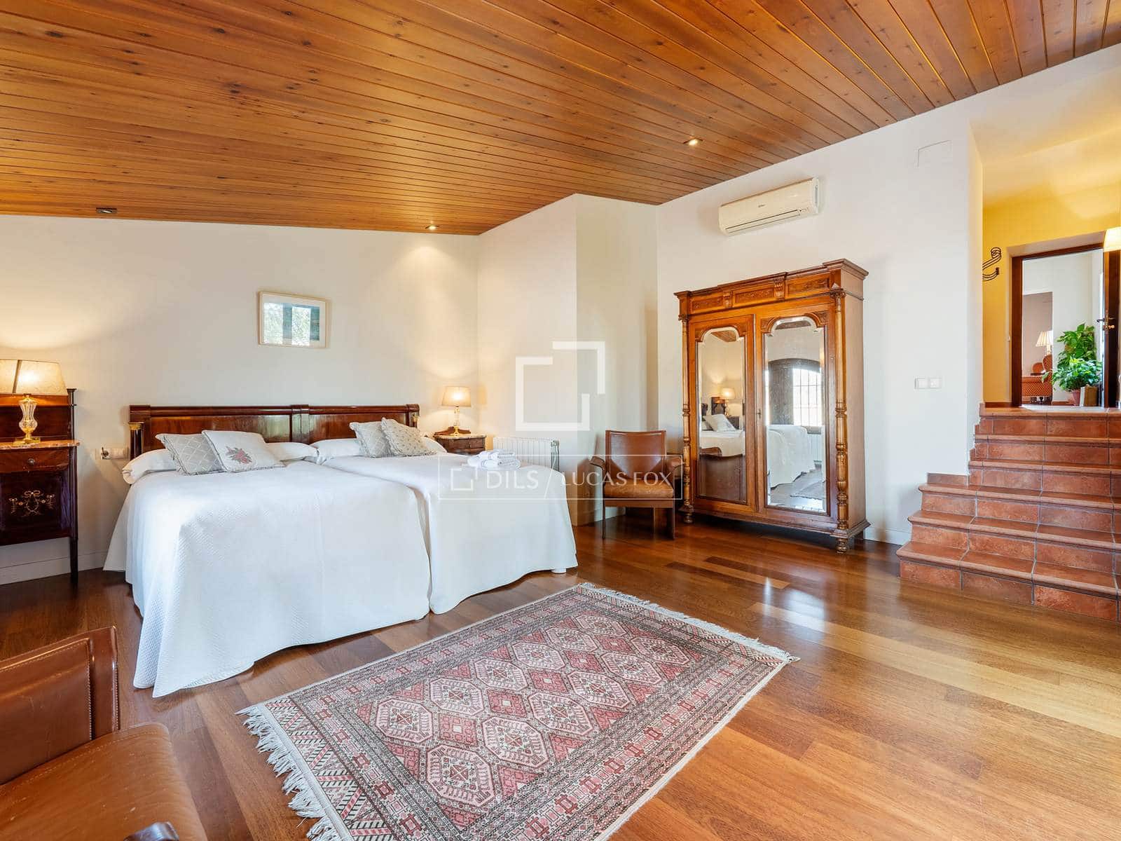 7 chambre Villa/Maison à vendre à El Catllar avec piscine garage - 750 000 € (Ref: 9782409)