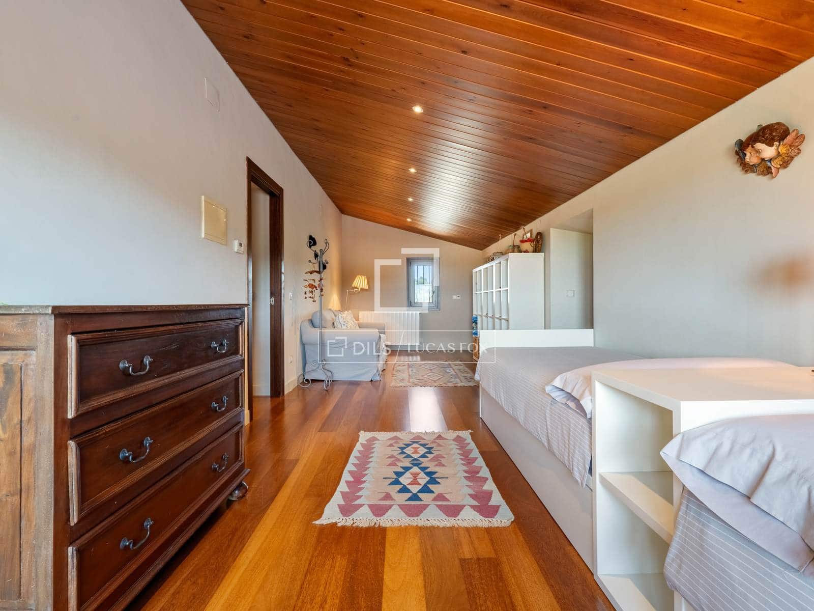 7 chambre Villa/Maison à vendre à El Catllar avec piscine garage - 750 000 € (Ref: 9782409)