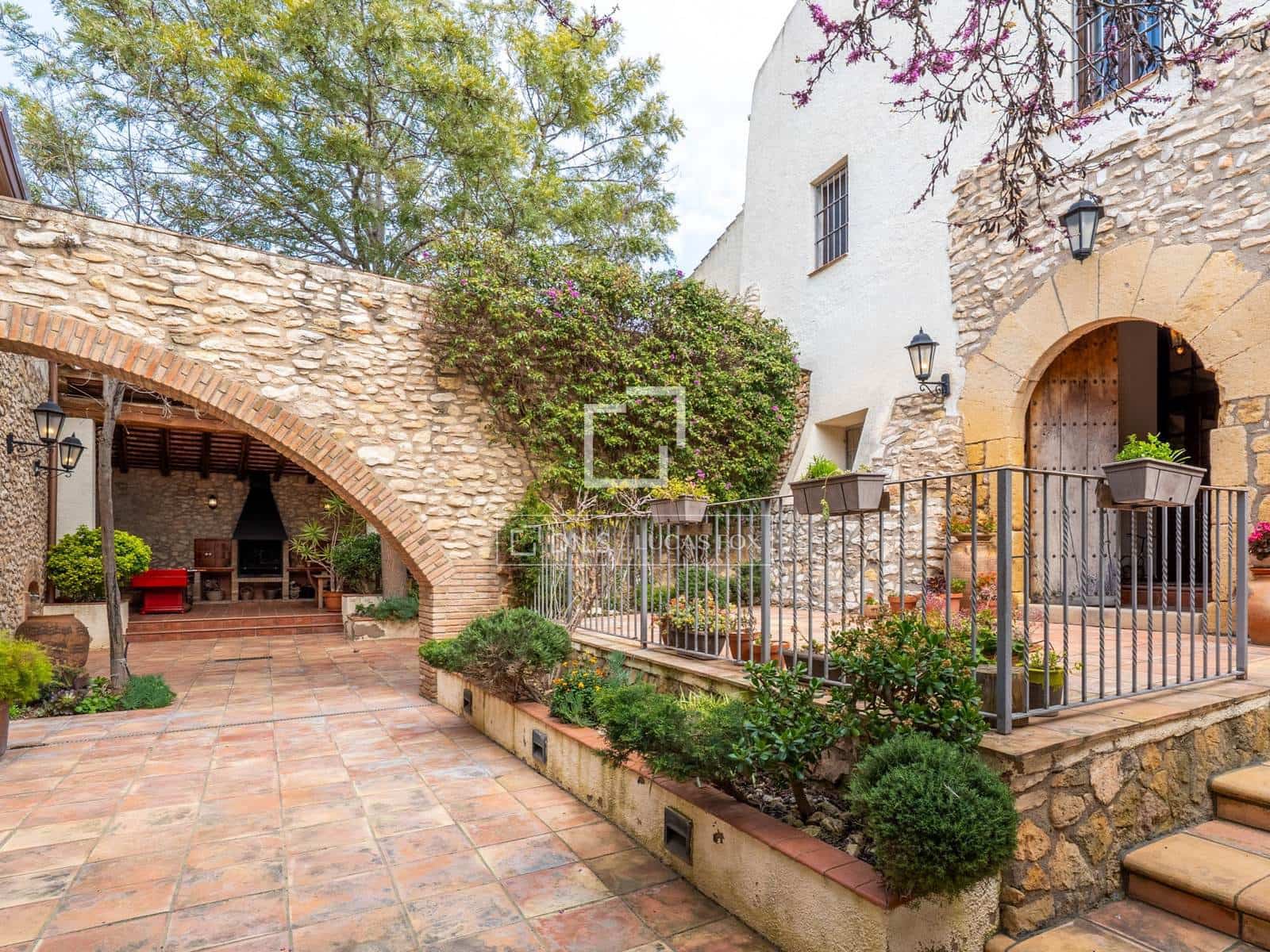 7 chambre Villa/Maison à vendre à El Catllar avec piscine garage - 750 000 € (Ref: 9782409)