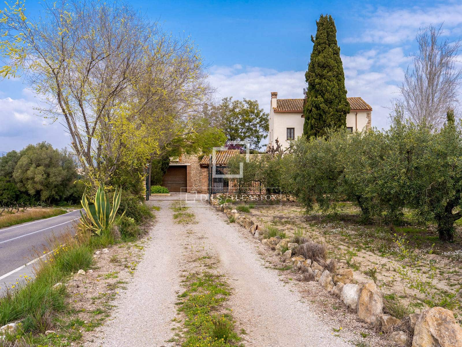 7 chambre Villa/Maison à vendre à El Catllar avec piscine garage - 750 000 € (Ref: 9782409)