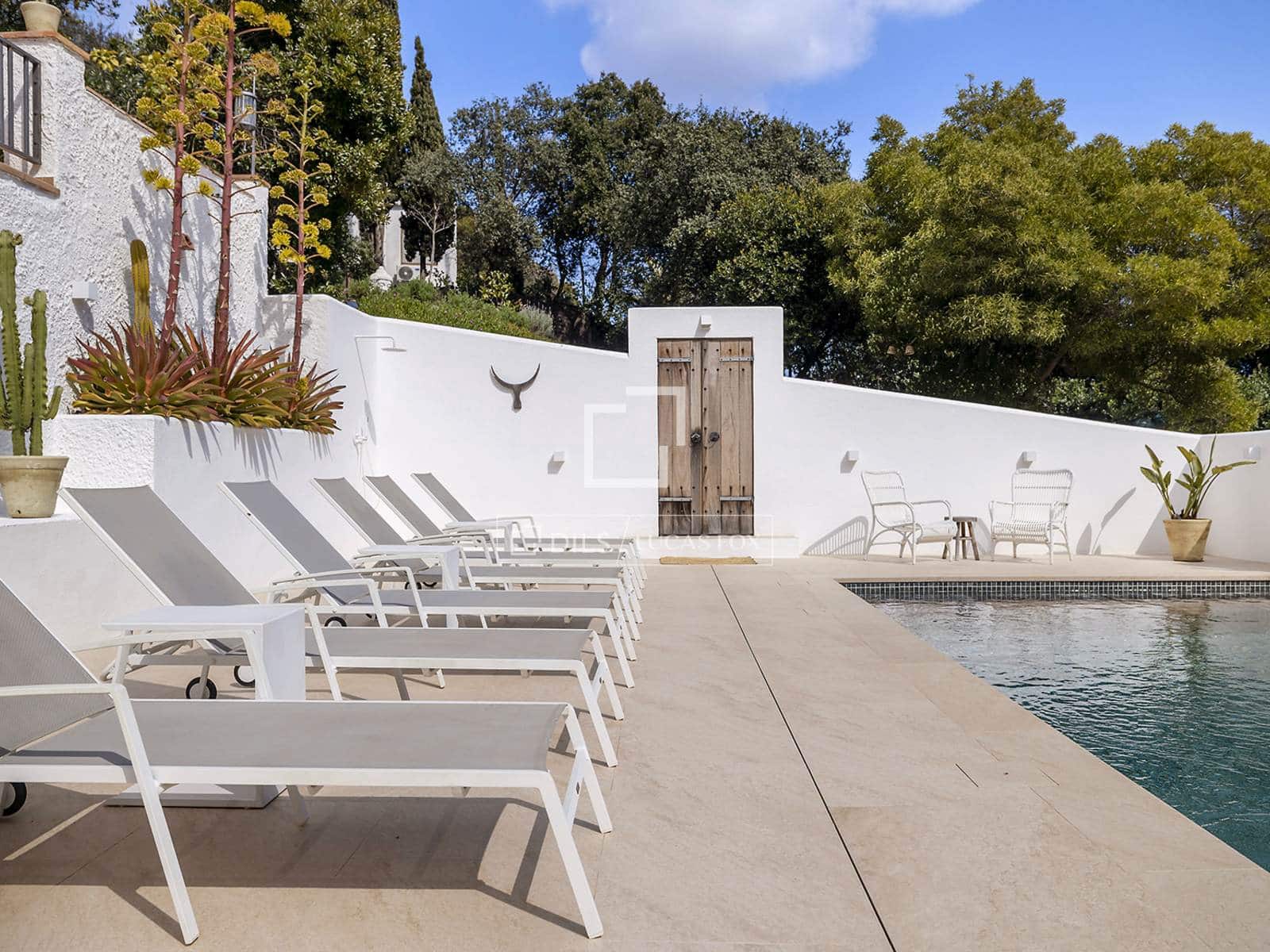 5 sypialnia Willa na sprzedaż w Vall-llobrega z basenem garażem - 1 975 000 € (Ref: 9783427)