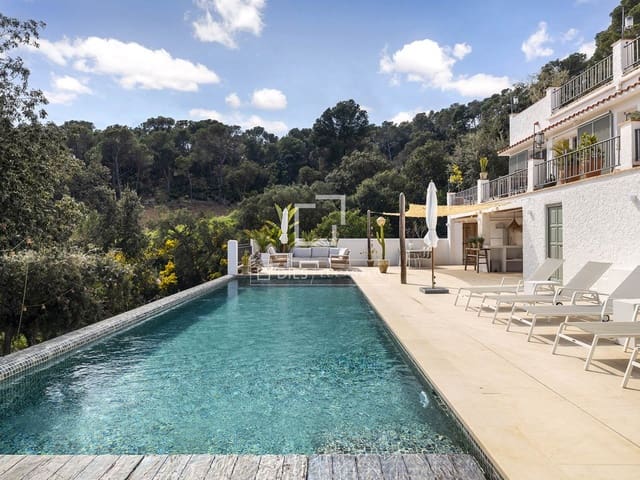 5 sypialnia Willa na sprzedaż w Vall-llobrega z basenem garażem - 1 975 000 € (Ref: 9783427)