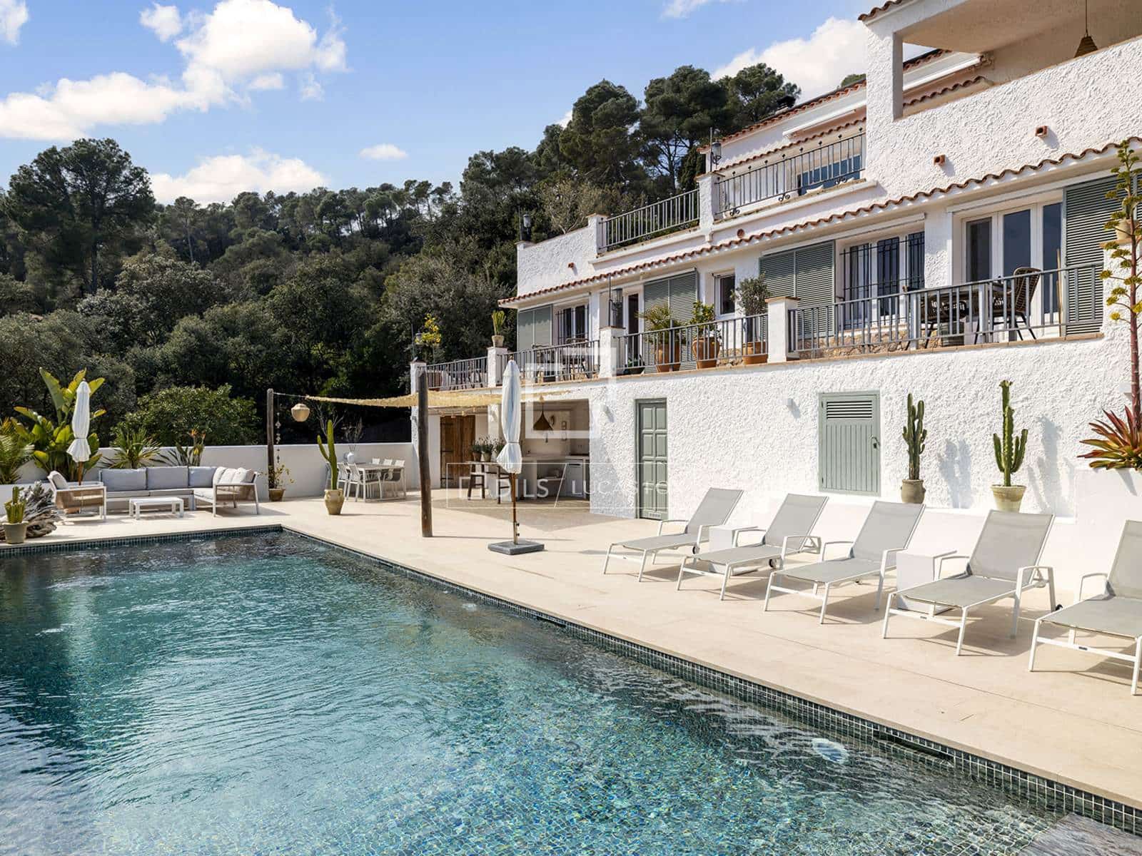 5 sypialnia Willa na sprzedaż w Vall-llobrega z basenem garażem - 1 975 000 € (Ref: 9783427)