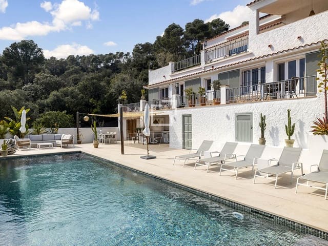 5 sypialnia Willa na sprzedaż w Vall-llobrega z basenem garażem - 1 975 000 € (Ref: 9783427)