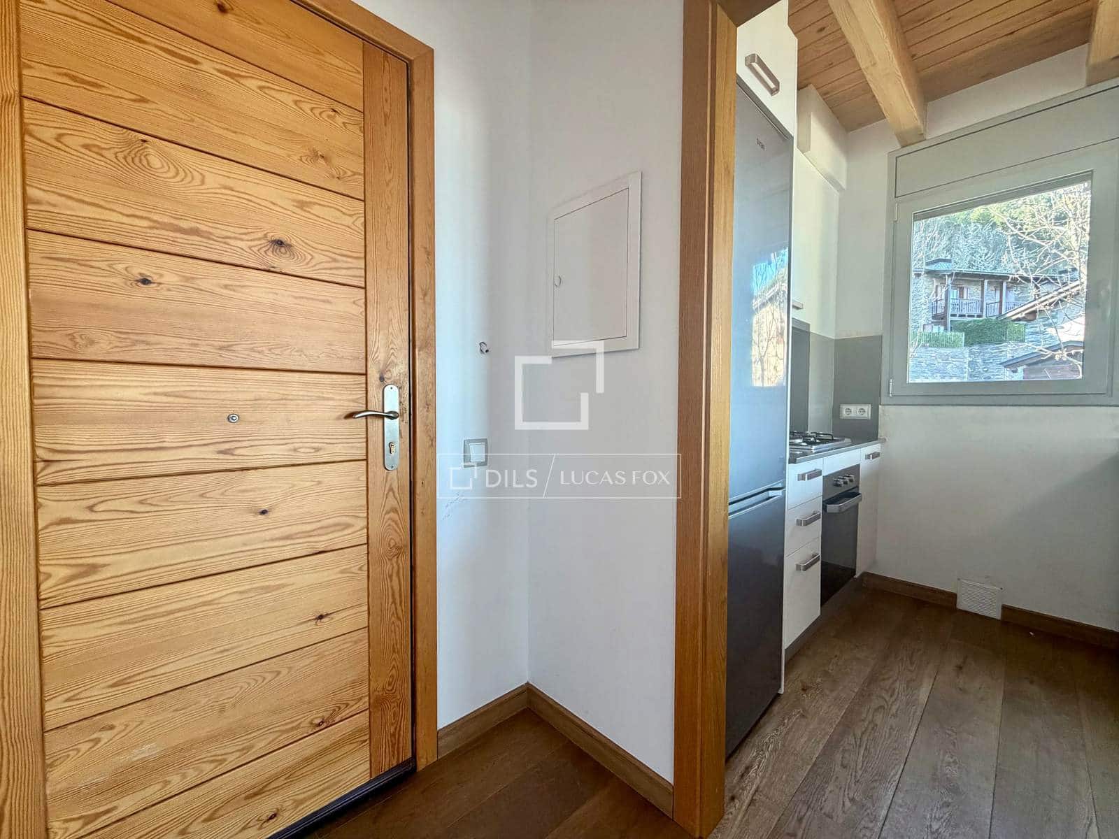 2 bedroom Apartment for sale in Alp with garage - € 390,000 (Ref: 9783428)