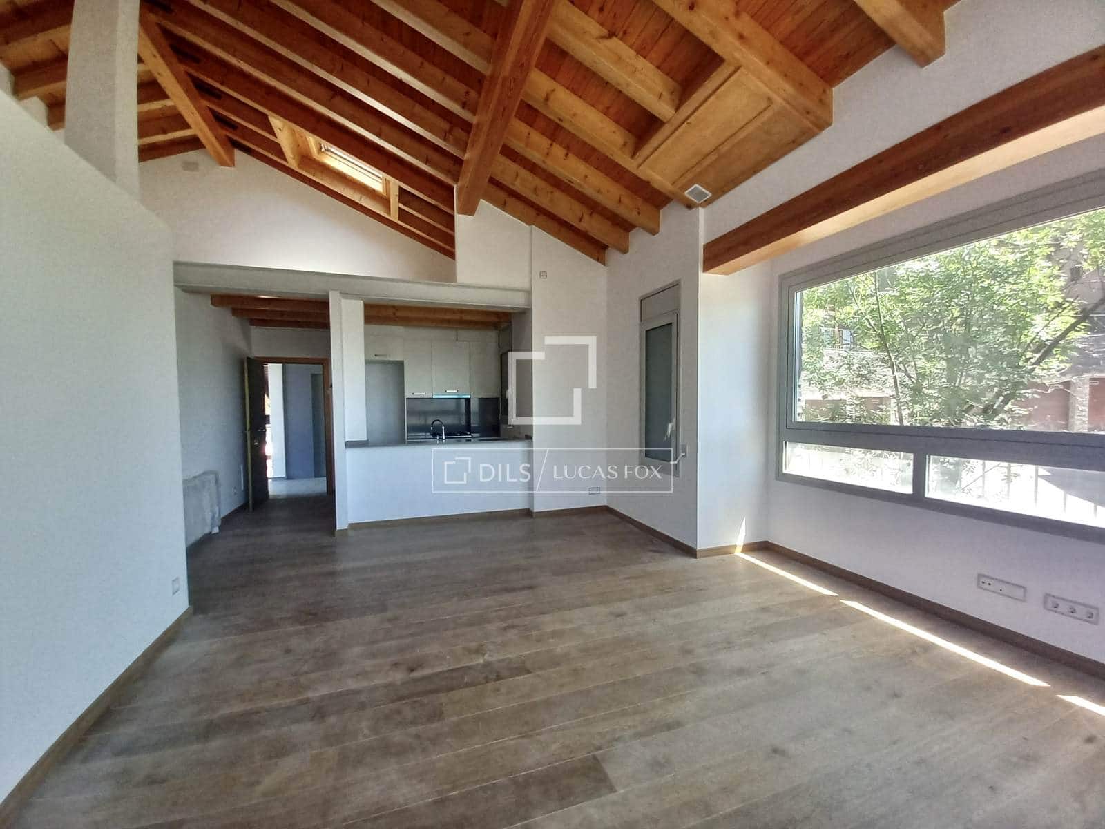 2 bedroom Apartment for sale in Alp with garage - € 390,000 (Ref: 9783428)