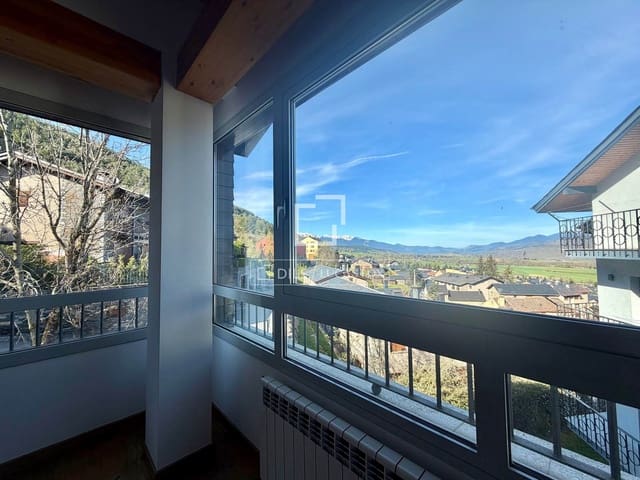 2 chambre Appartement à vendre à Alp avec garage - 390 000 € (Ref: 9783428)