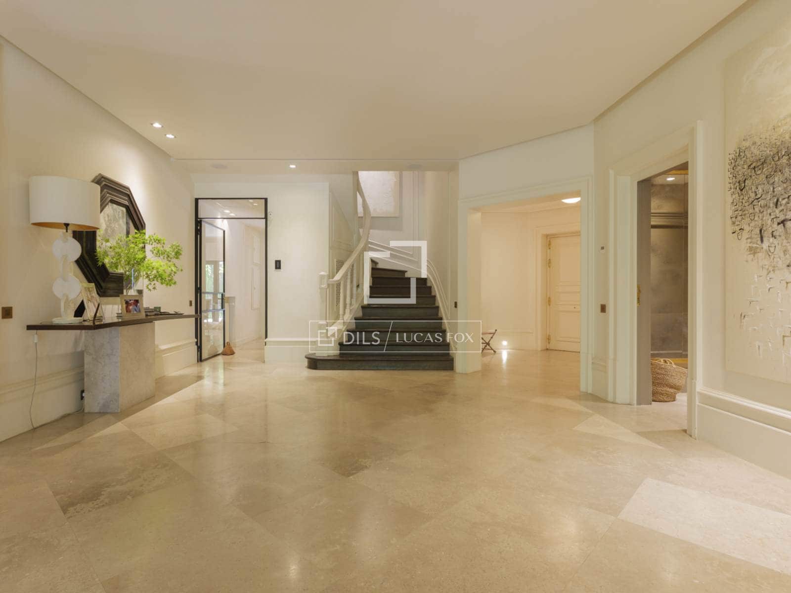 6 bedroom Villa for sale in Pozuelo de Alarcon with pool garage - € 6,950,000 (Ref: 9783458)