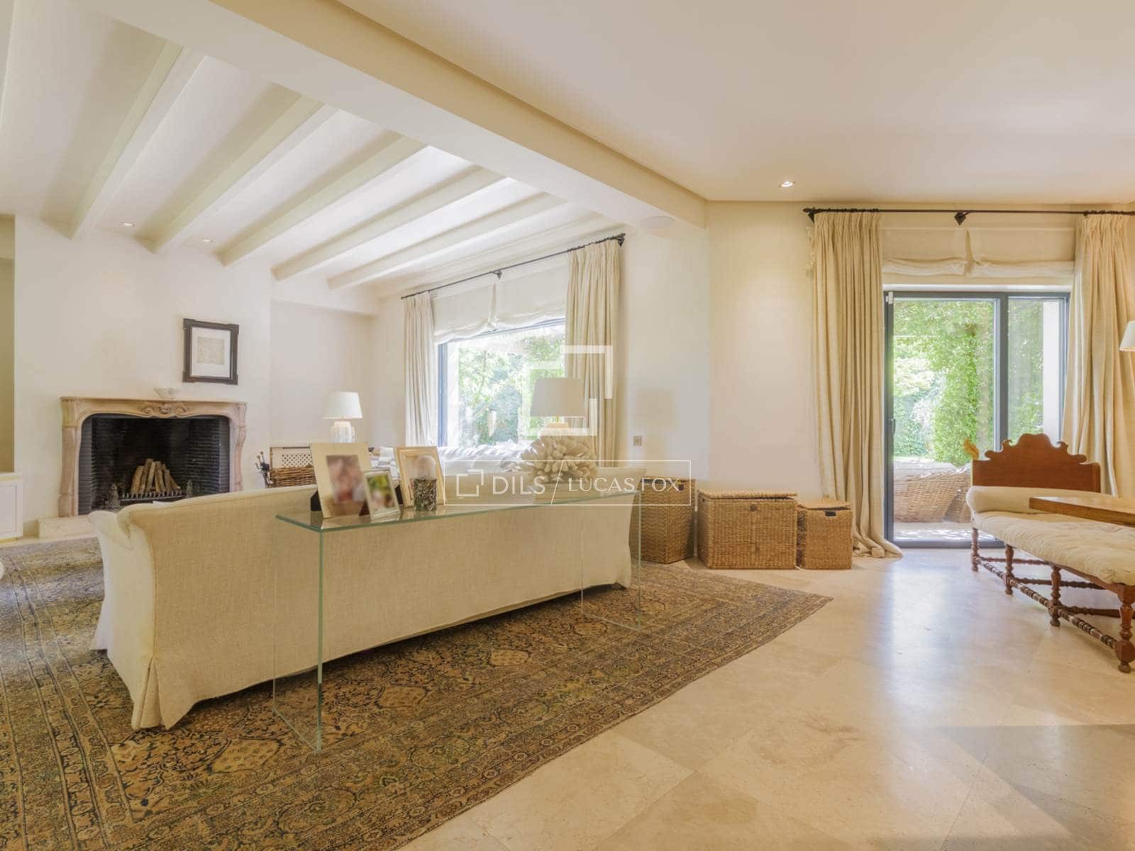 6 bedroom Villa for sale in Pozuelo de Alarcon with pool garage - € 6,950,000 (Ref: 9783458)