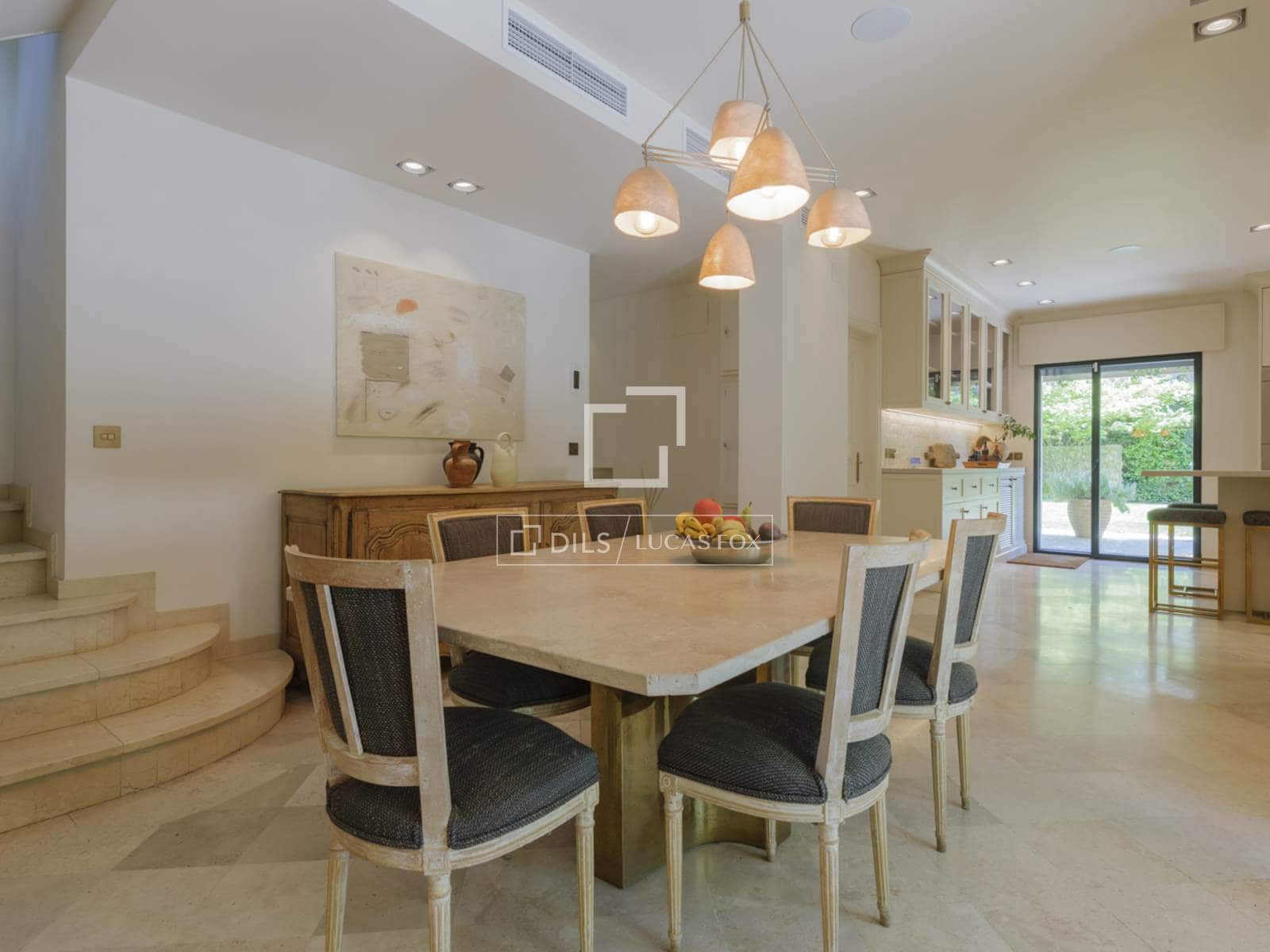 6 bedroom Villa for sale in Pozuelo de Alarcon with pool garage - € 6,950,000 (Ref: 9783458)