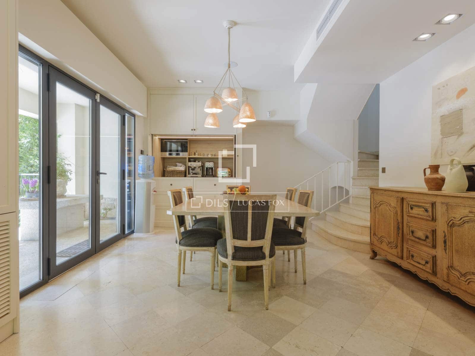 6 bedroom Villa for sale in Pozuelo de Alarcon with pool garage - € 6,950,000 (Ref: 9783458)