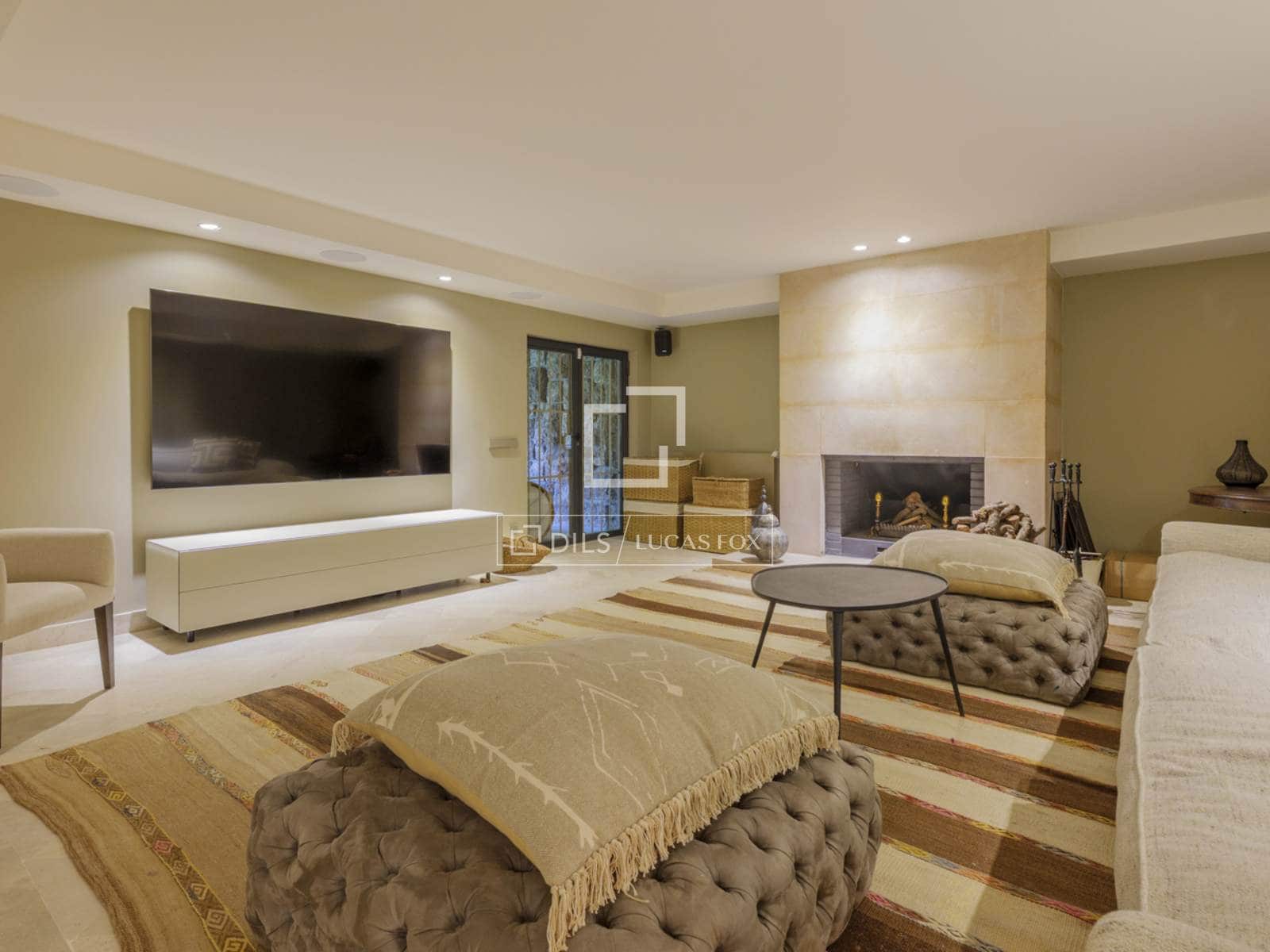 6 bedroom Villa for sale in Pozuelo de Alarcon with pool garage - € 6,950,000 (Ref: 9783458)