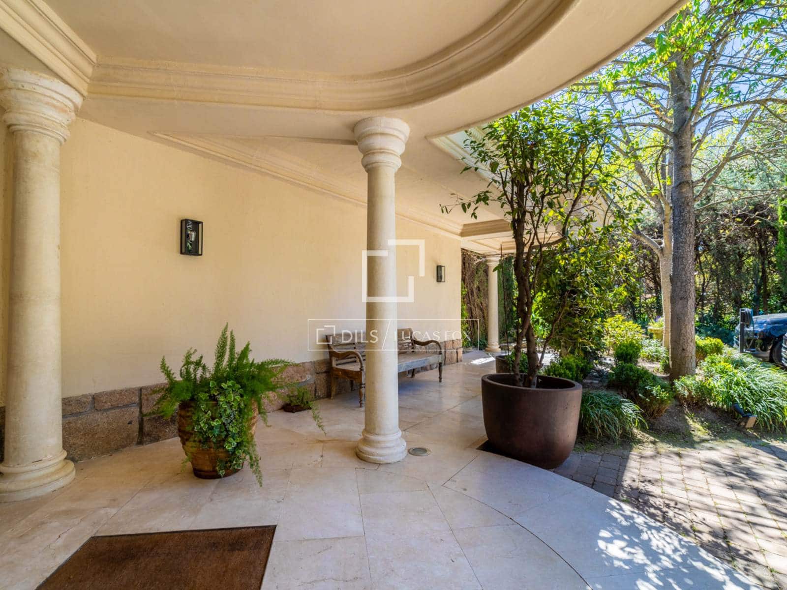 6 bedroom Villa for sale in Pozuelo de Alarcon with pool garage - € 6,950,000 (Ref: 9783458)