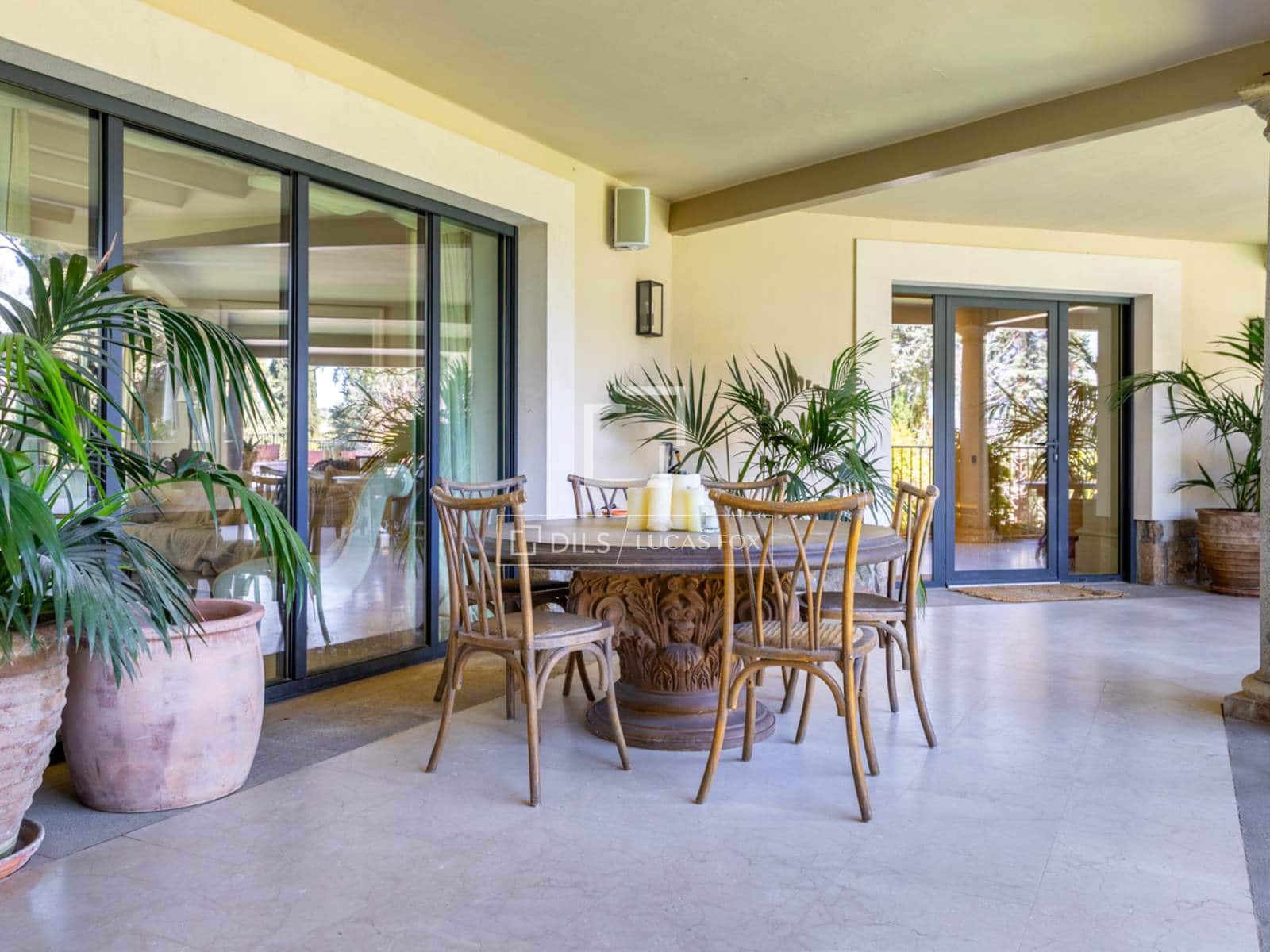 6 bedroom Villa for sale in Pozuelo de Alarcon with pool garage - € 6,950,000 (Ref: 9783458)