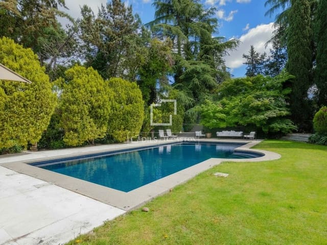 6 sypialnia Willa na sprzedaż w Pozuelo de Alarcón z basenem garażem - 6 950 000 € (Ref: 9783458)