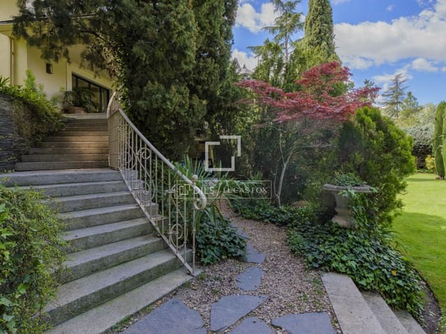 6 sypialnia Willa na sprzedaż w Pozuelo de Alarcón z basenem garażem - 6 950 000 € (Ref: 9783458)