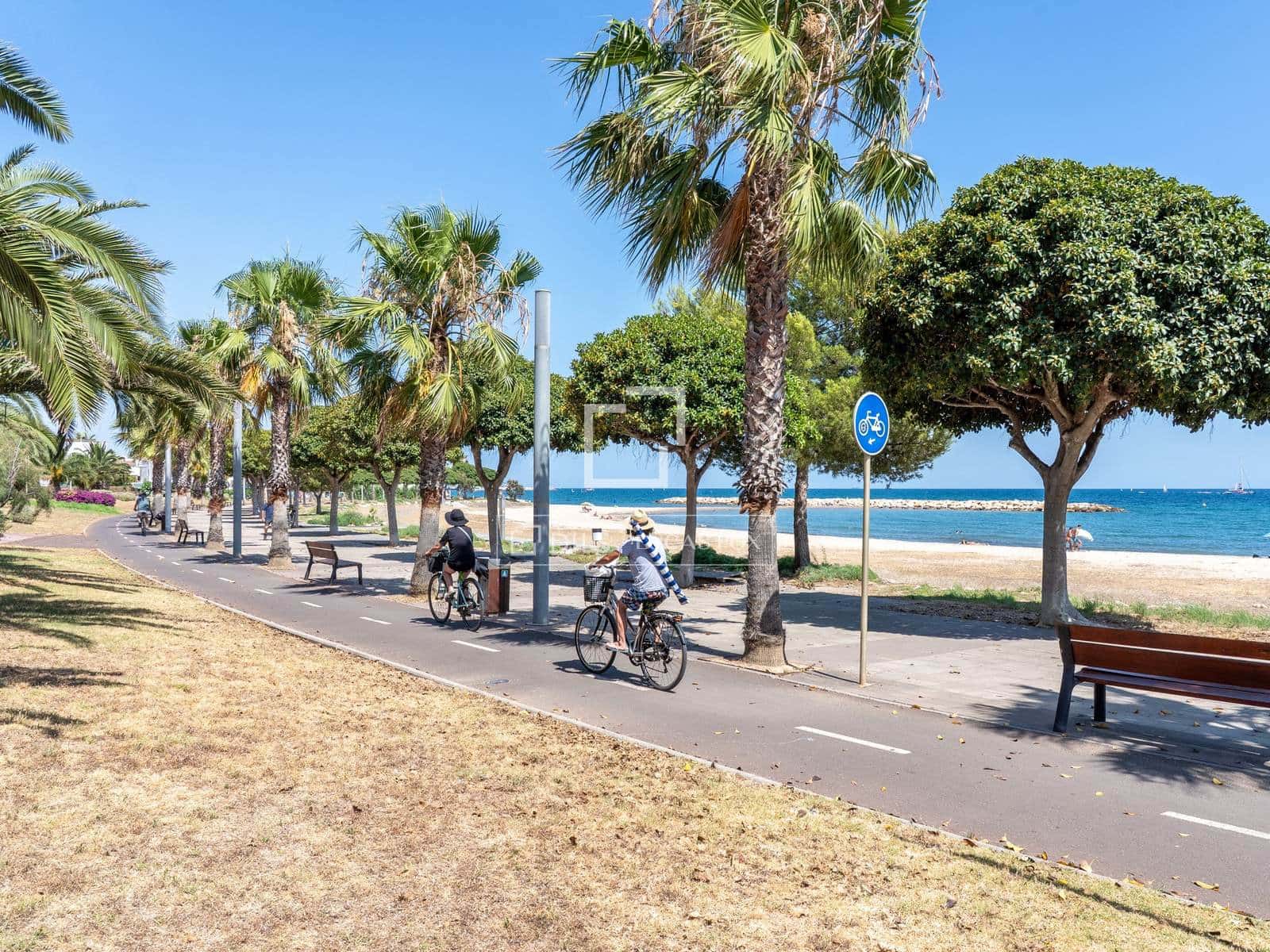 4 soverom Villa til salgs i Cambrils med svømmebasseng garasje - € 2 500 000 (Ref: 9783621)