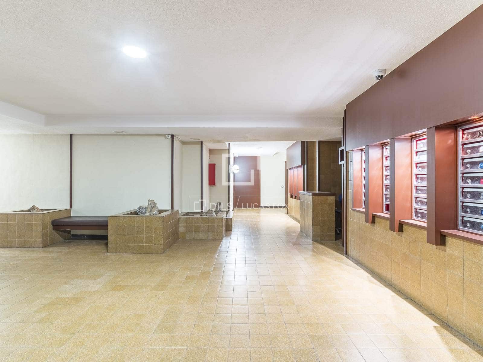 3 slaapkamer Penthouse te koop in Barcelona stad - € 495.000 (Ref: 9787547)