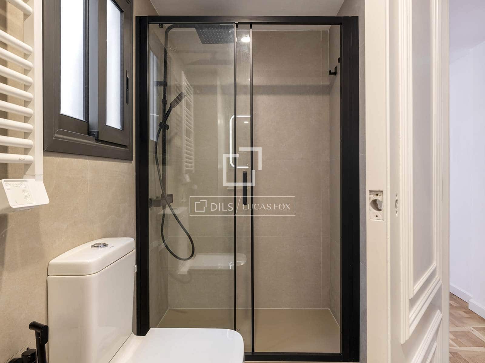 4 soveværelse Lejlighed til leje i Barcelona by med garage - € 4.600 (Ref: 9787548)