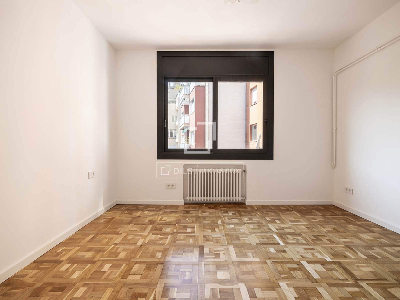 4 soveværelse Lejlighed til leje i Barcelona by med garage - € 4.600 (Ref: 9787548)