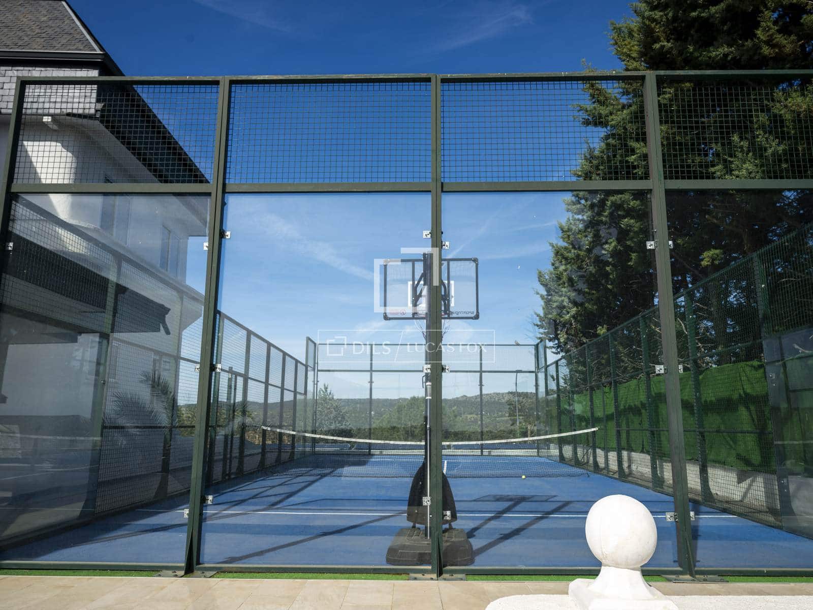 9 makuuhuone Huvila vuokrattavana paikassa Madrid kaupunki mukana uima-altaan 
autotalli - 9 200 € (Ref: 9787549)