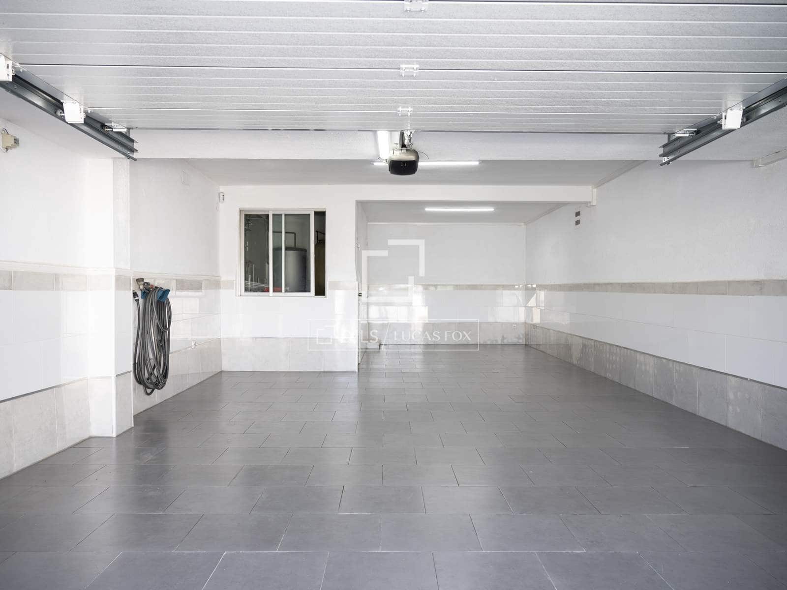 9 makuuhuone Huvila vuokrattavana paikassa Madrid kaupunki mukana uima-altaan 
autotalli - 9 200 € (Ref: 9787549)