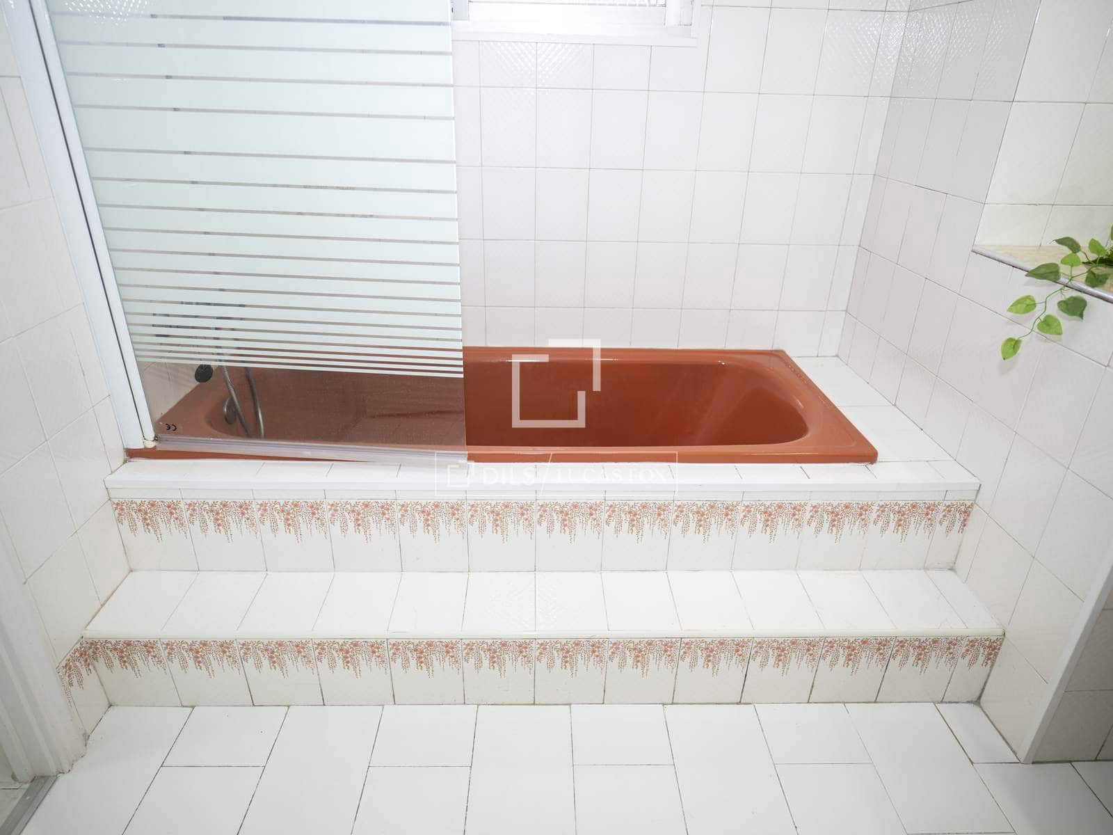 9 makuuhuone Huvila vuokrattavana paikassa Madrid kaupunki mukana uima-altaan 
autotalli - 9 200 € (Ref: 9787549)