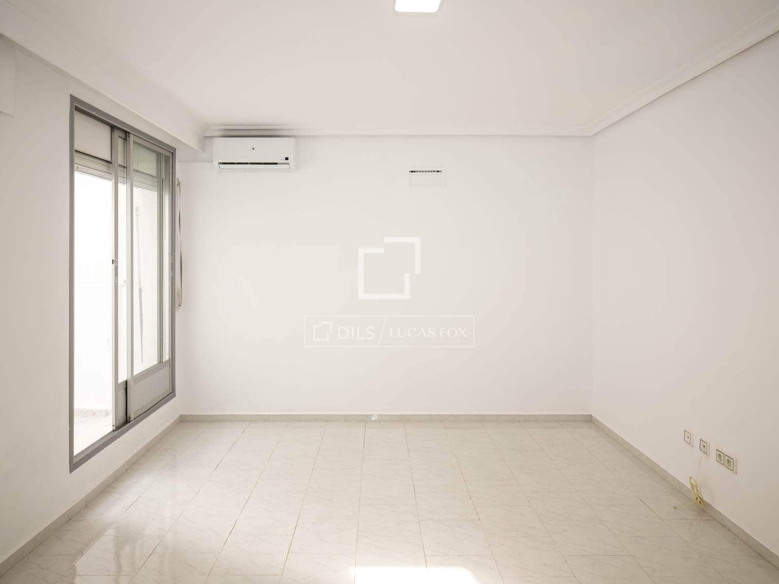 9 makuuhuone Huvila vuokrattavana paikassa Madrid kaupunki mukana uima-altaan 
autotalli - 9 200 € (Ref: 9787549)