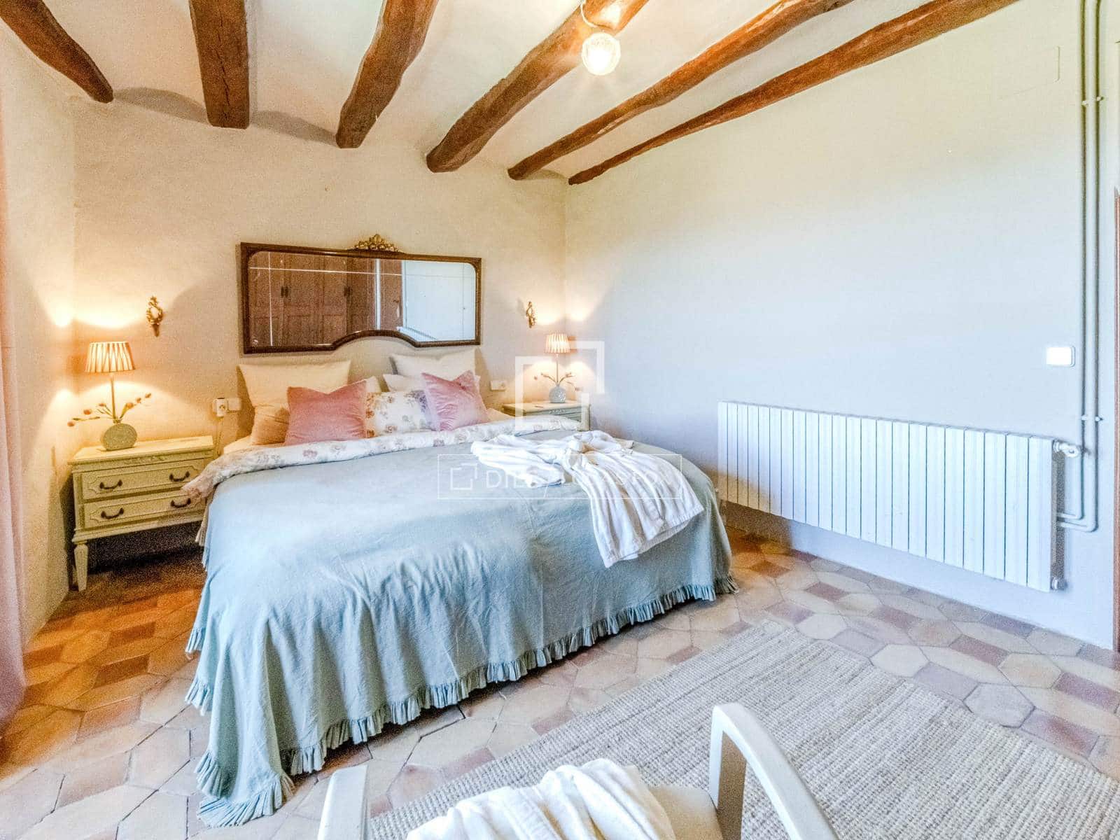 8 chambre Finca/Maison de Campagne à vendre à Castellvi de la Marca avec piscine garage - 995 000 € (Ref: 9787550)